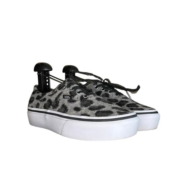 Womens Vans Old Skool Platform Lift Leopard Sneakers Size 6.5 Black White - Picture 3 of 6
